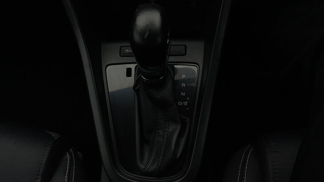 2022 MG Mg3 Auto Excite (with Navigation), Automatic, 39757 km, Gear Lever 