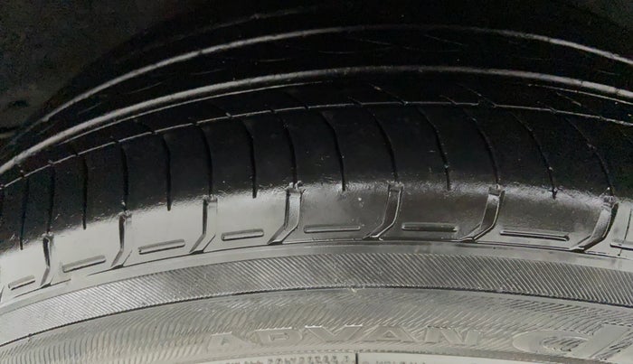 2019 Honda Civic ZX MT DIESEL, Diesel, Manual, 42,647 km, Right Rear Tyre Tread