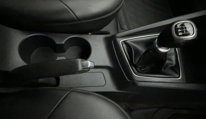 2015 Hyundai Elite i20 ASTA 1.2, Petrol, Manual, 39,003 km, Gear Lever