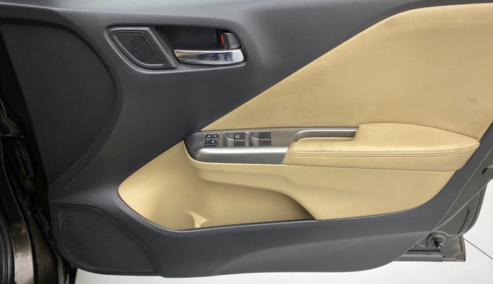 2016 Honda City VX CVT PETROL, Petrol, Automatic, 32,003 km, Driver Side Door Panels Control