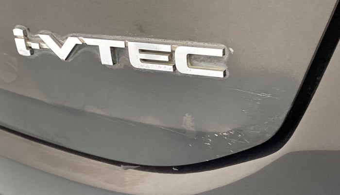 2016 Honda City VX CVT PETROL, Petrol, Automatic, 32,003 km, Dicky (Boot door) - Minor scratches