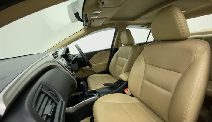 2016 Honda City VX CVT PETROL, Petrol, Automatic, 32,003 km, Right Side Front Door Cabin