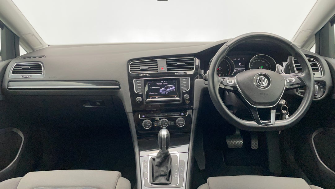 2014 Volkswagen Golf 103 Tsi Highline, Automatic, 124202 km, Dashboard View