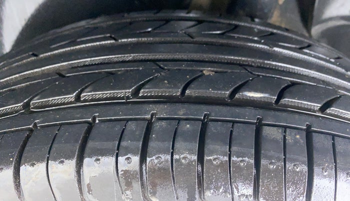 2016 Hyundai Creta 1.6 S, Petrol, Manual, 78,700 km, Left Rear Tyre Tread