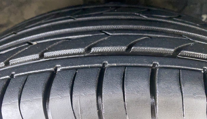 2016 Hyundai Creta 1.6 S, Petrol, Manual, 78,700 km, Right Front Tyre Tread
