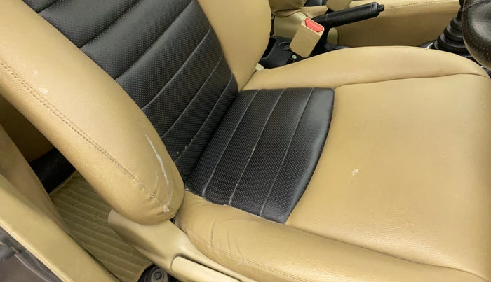 2015 Honda Amaze 1.2L I-VTEC S, Petrol, Manual, 86,245 km, Driver seat - Cover slightly torn
