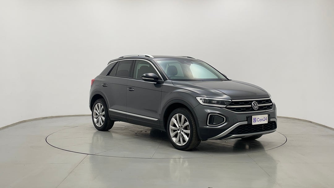 Right Front Diagonal (45- Degree) View