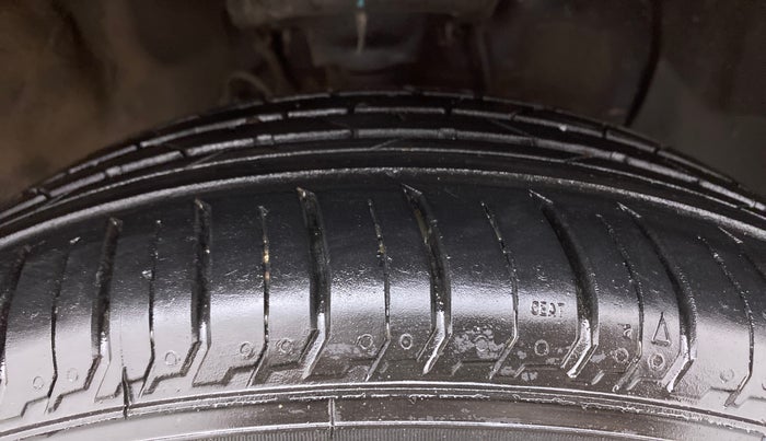 2018 Hyundai Elite i20 ASTA 1.4 CRDI (O), Diesel, Manual, 75,231 km, Right Front Tyre Tread