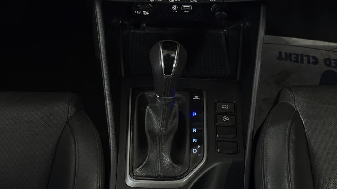 2017 Hyundai Tucson Active X (FWD), Automatic, 92127 km, Gear Lever 