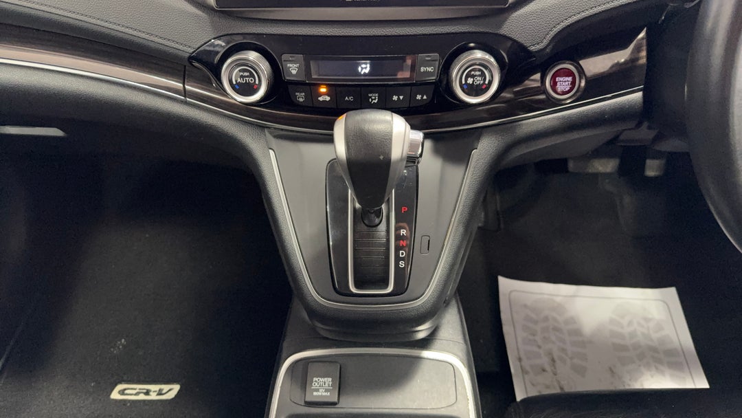 2016 Honda CR-V Vti-s (4x4), Automatic, 86418 km, Gear Lever 