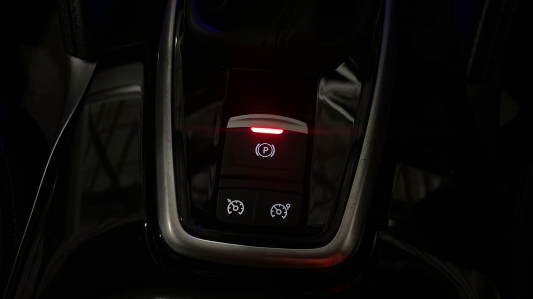 2023 Renault Koleos Zen (4x2), Automatic, 63023 km, Handbrake