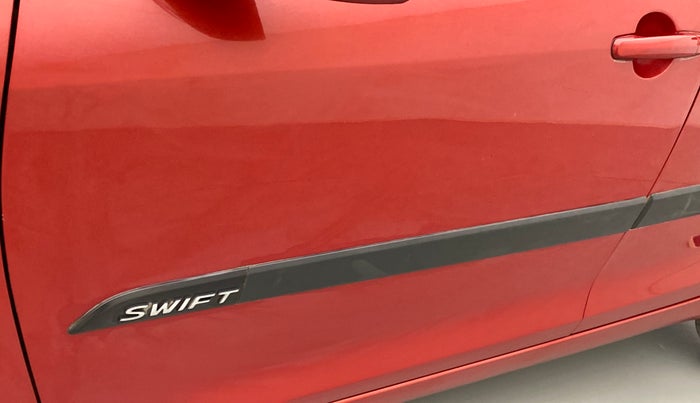 2012 Maruti Swift VXI D, Petrol, Manual, 46,842 km, Front passenger door - Slightly dented