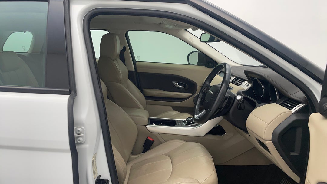 2016 Range Rover Evoque Td4 180 Se, Automatic, 127344 km, Right Side Front Door Cabin View