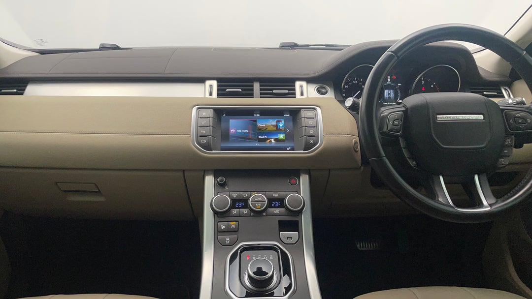 2016 Range Rover Evoque Td4 180 Se, Automatic, 127344 km, Dashboard View