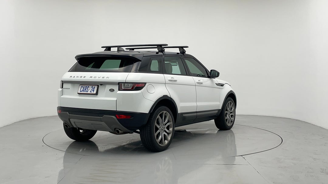 2016 Range Rover Evoque Td4 180 Se, Automatic, 127344 km, Right Back Diagonal (45- Degree) View