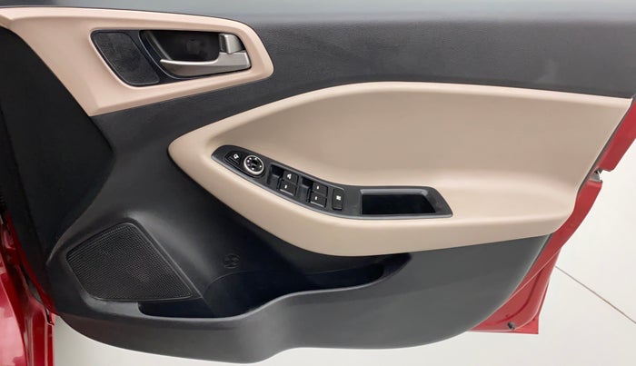 2017 Hyundai Elite i20 1.4 CRDI ASTA (O), Diesel, Manual, 54,357 km, Driver Side Door Panels Control