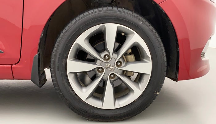 2017 Hyundai Elite i20 1.4 CRDI ASTA (O), Diesel, Manual, 54,357 km, Right Front Wheel