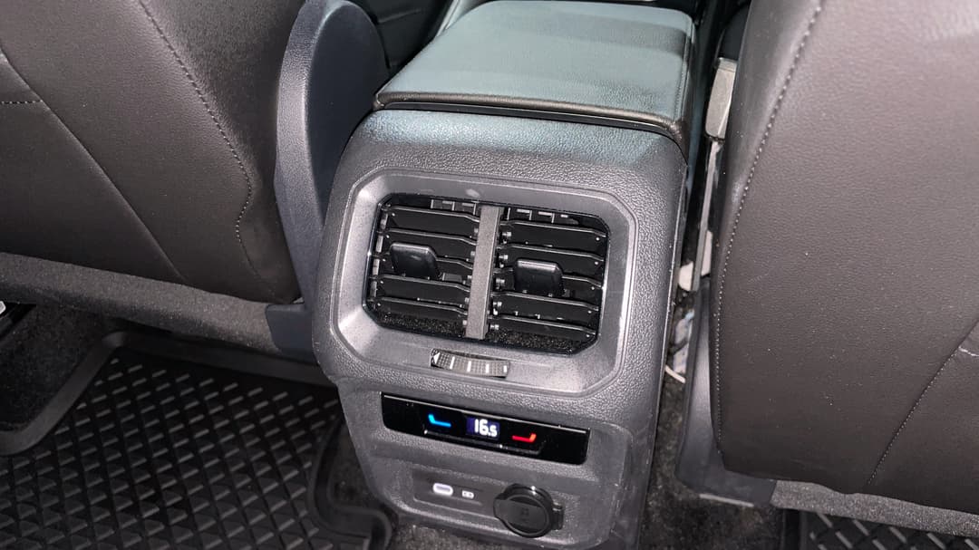 2022 Volkswagen Tiguan 110tsi Life, Automatic, 69499 km, Rear A/C Vent