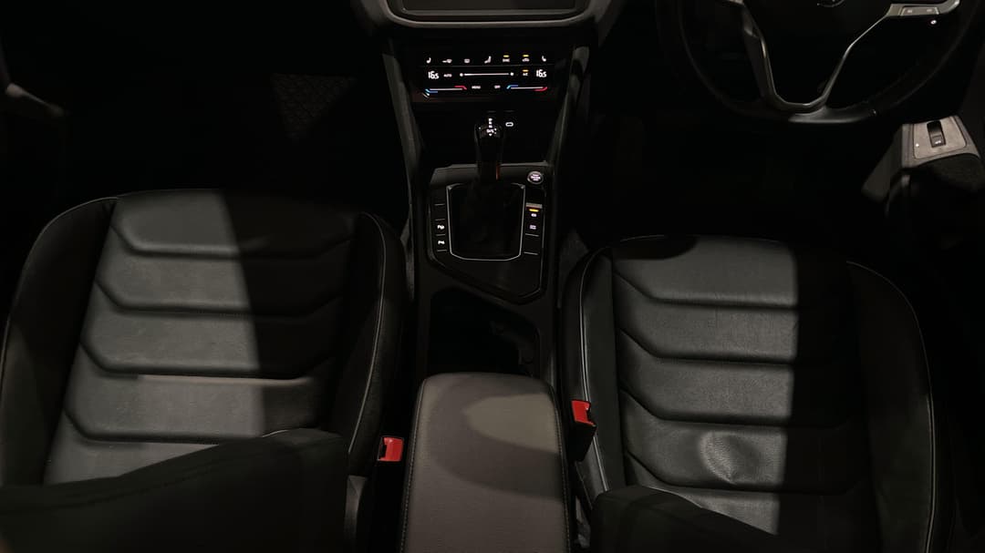 2022 Volkswagen Tiguan 110tsi Life, Automatic, 69499 km, Center Console