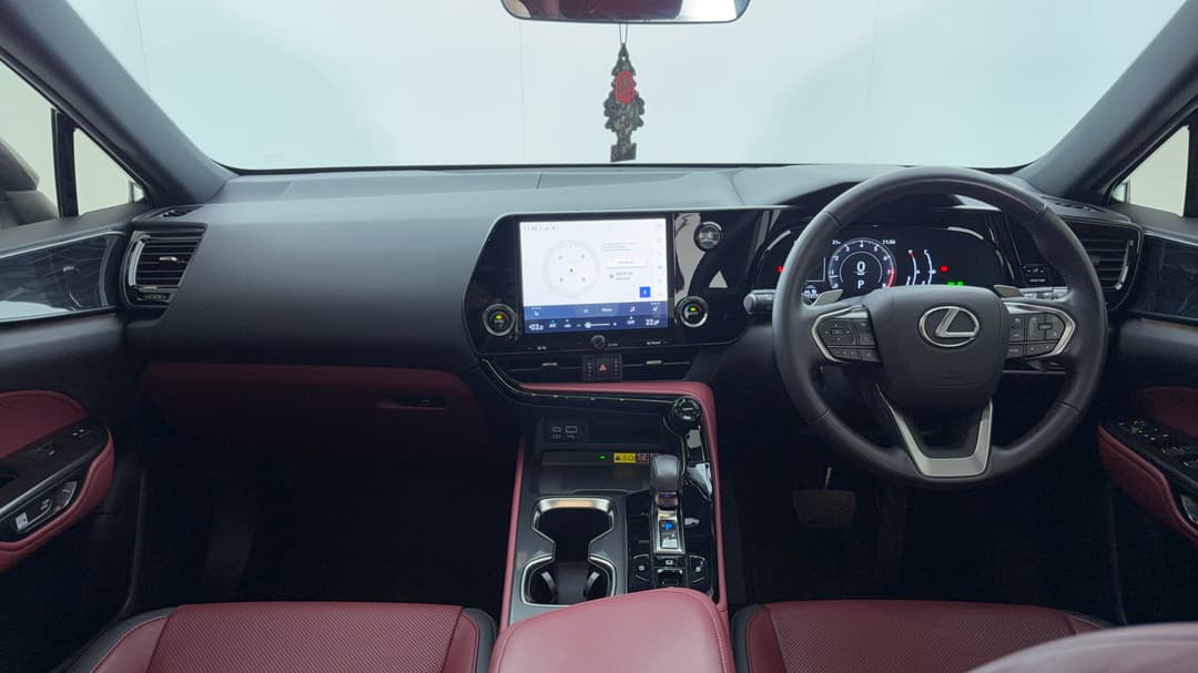 2023 Lexus Nx250 2WD, Automatic, 21317 km, Dashboard View