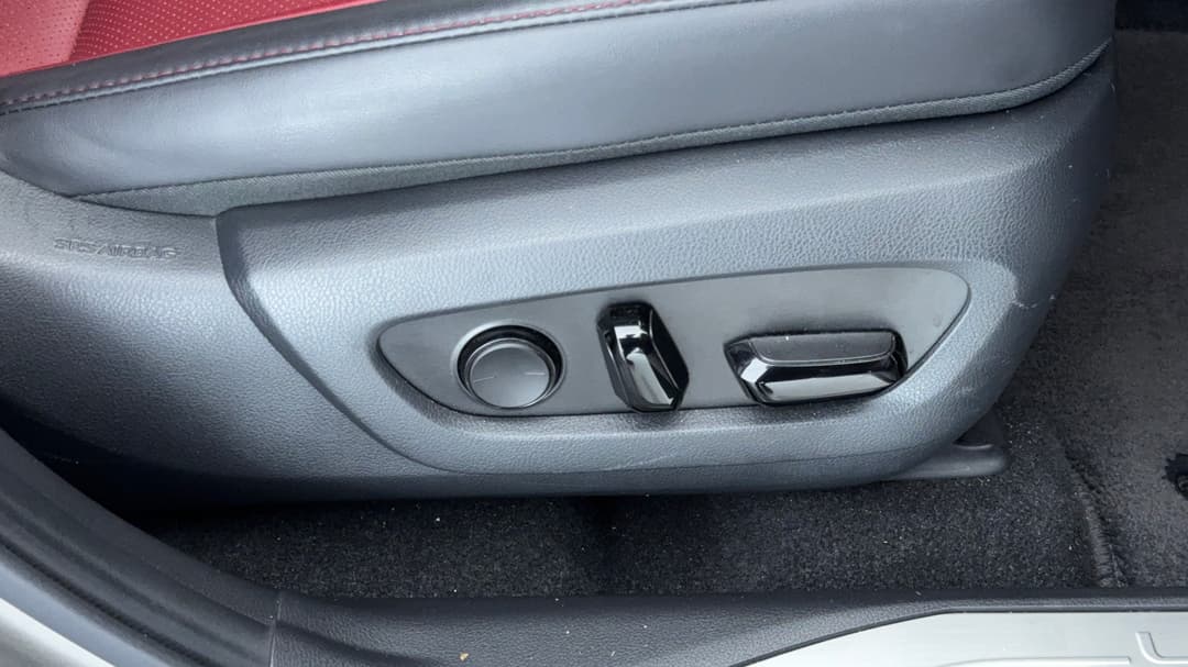 2023 Lexus Nx250 2WD, Automatic, 21317 km, Drivers Side Adjustment Panel
