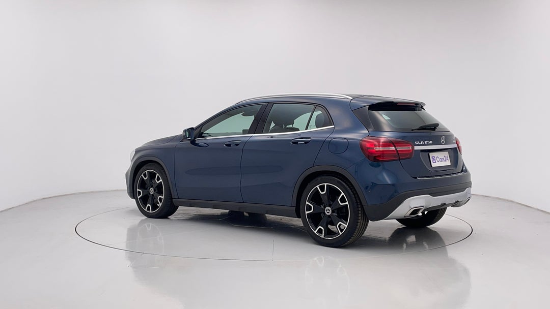 2019 Mercedes-benz GLA 250 4matic, Automatic, 45985 km, Left Back Diagonal (45- Degree) View