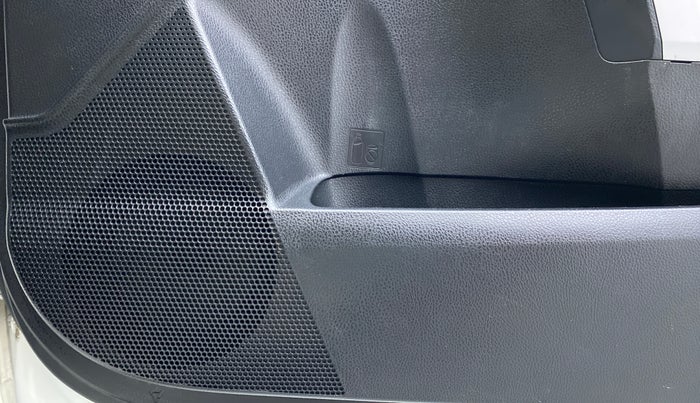 2018 Toyota Corolla Altis VL AT, Petrol, Automatic, 34,339 km, Speaker