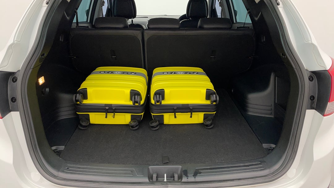 2015 Hyundai Ix35 Se (fwd), Automatic, 121436 km, Boot Inside View with Luggage