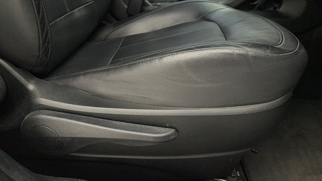 2015 Hyundai Ix35 Se (fwd), Automatic, 121436 km, Drivers Side Adjustment Panel