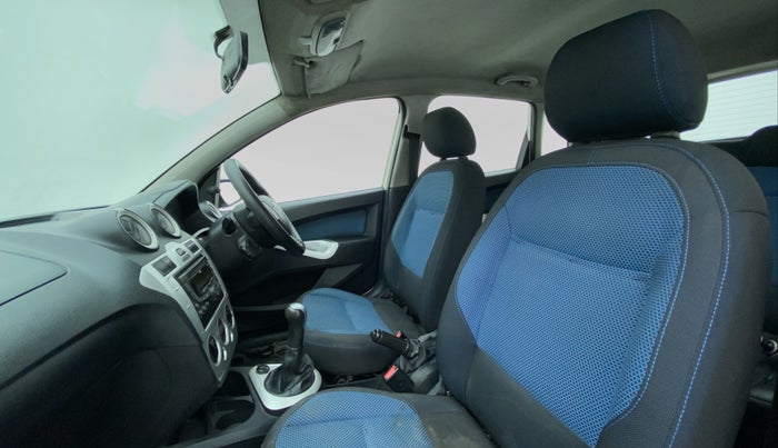 2015 Ford Figo 1.4 TITANIUM DURATORQ, Diesel, Manual, 96,219 km, Right Side Front Door Cabin View