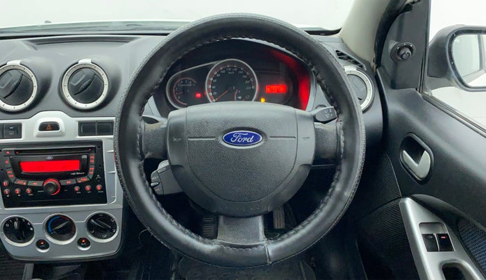 2015 Ford Figo 1.4 TITANIUM DURATORQ, Diesel, Manual, 96,219 km, Steering Wheel Close-up