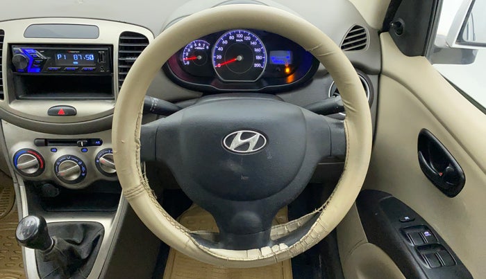 2014 Hyundai i10 MAGNA 1.1 IRDE2, Petrol, Manual, 42,896 km, Steering Wheel Close Up