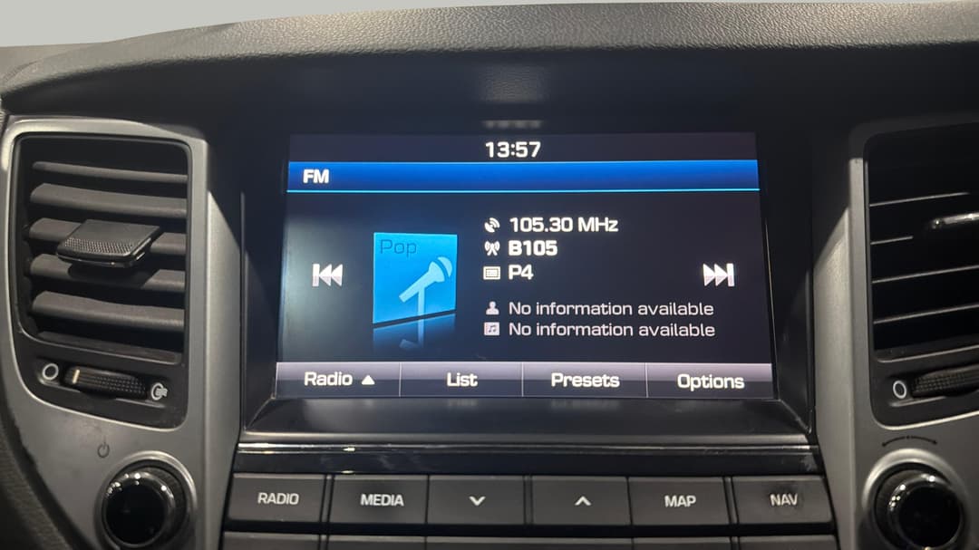 2017 Hyundai Tucson Highlander R-series (AWD), Automatic, 171405 km, Infotainment System