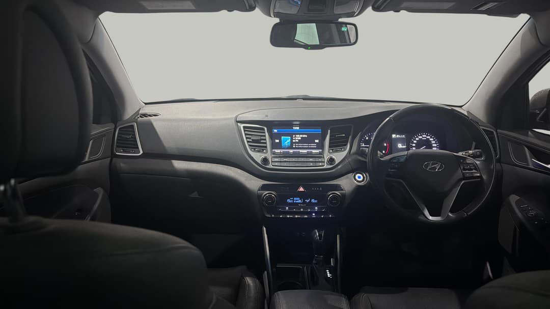 2017 Hyundai Tucson Highlander R-series (AWD), Automatic, 171405 km, Dashboard View