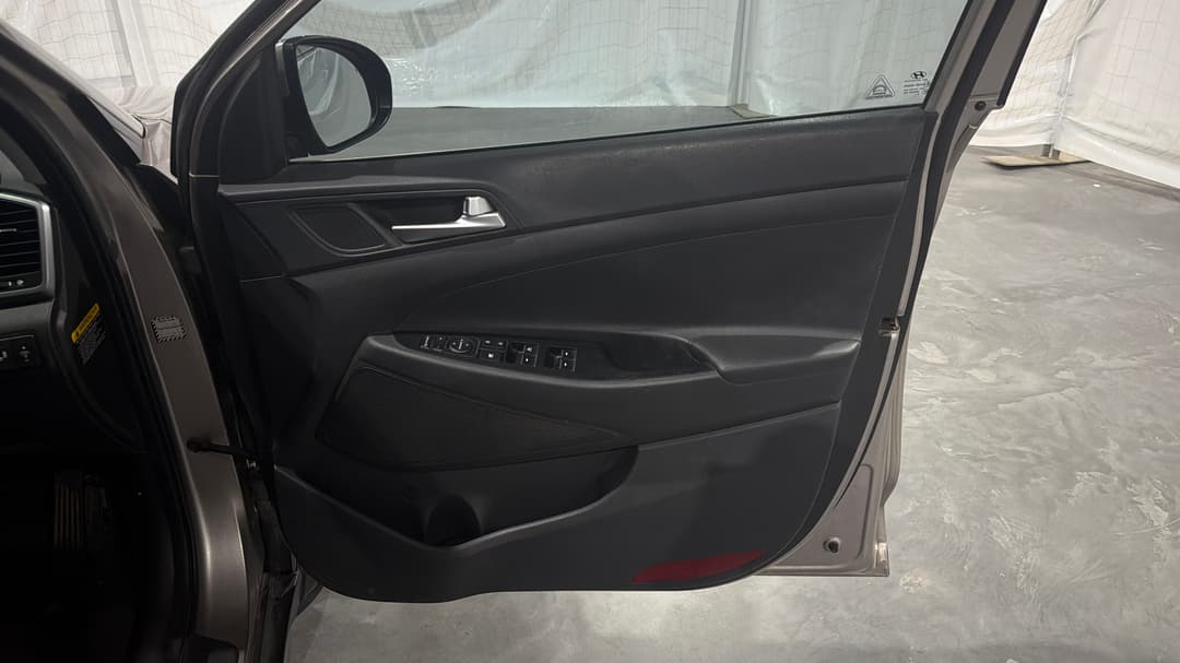 2017 Hyundai Tucson Highlander R-series (AWD), Automatic, 171405 km, Speaker View