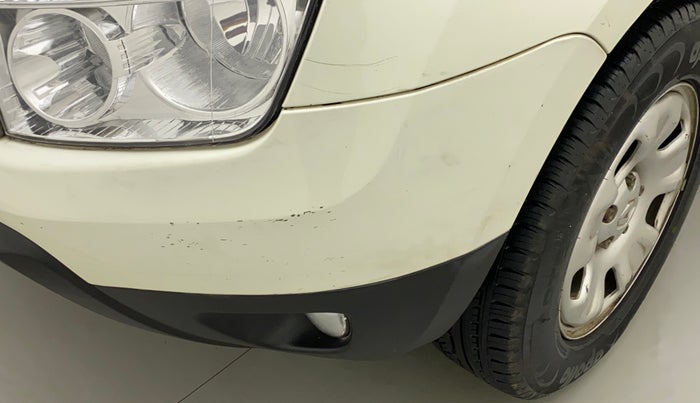 2015 Renault Duster RXL PETROL, Petrol, Manual, 49,118 km, Front bumper - Minor scratches