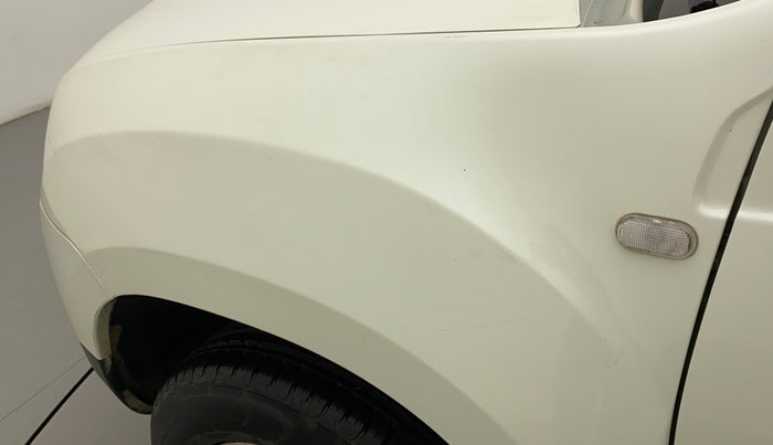 2015 Renault Duster RXL PETROL, Petrol, Manual, 49,118 km, Left fender - Paint has minor damage