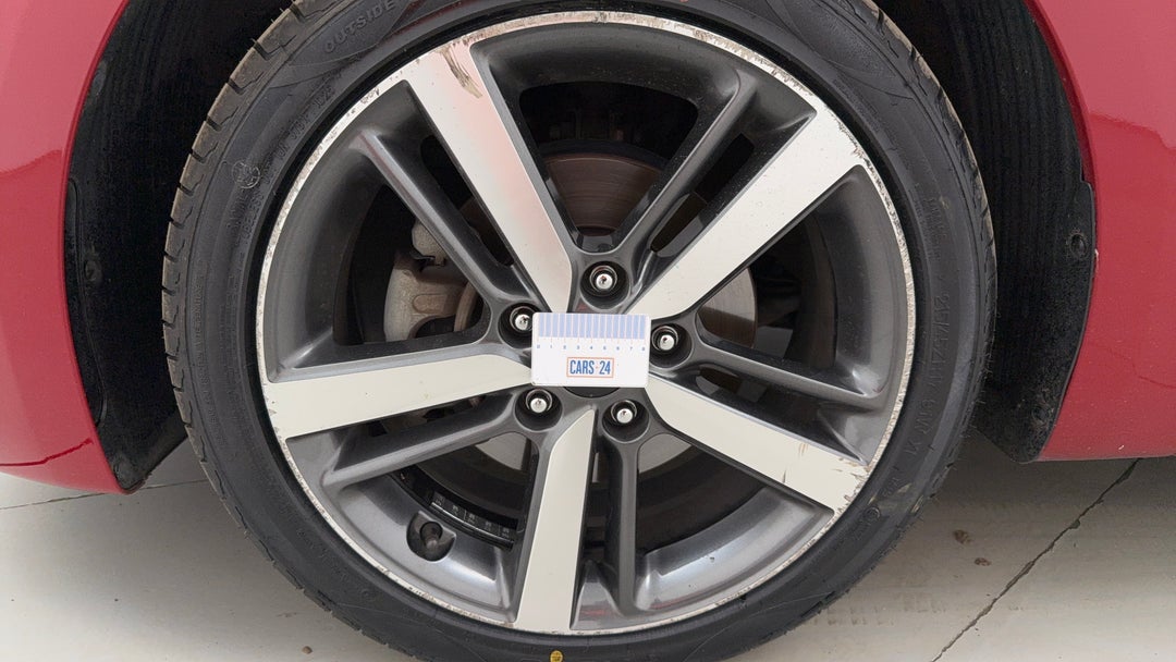 Wheels Rim Front LHS Gutter Rash