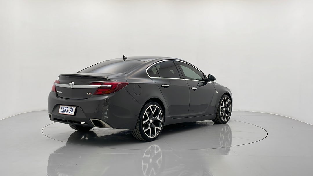 Right Back Diagonal (45- Degree) View