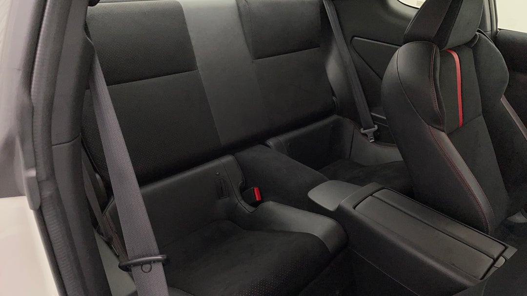 2022 Subaru Brz S, Manual, 19386 km, Right Side Rear Door Cabin View