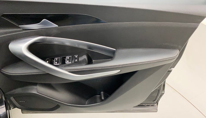 2019 MG HECTOR SHARP 1.5 DCT PETROL, Petrol, Automatic, 45,103 km, Driver Side Door Panels Control