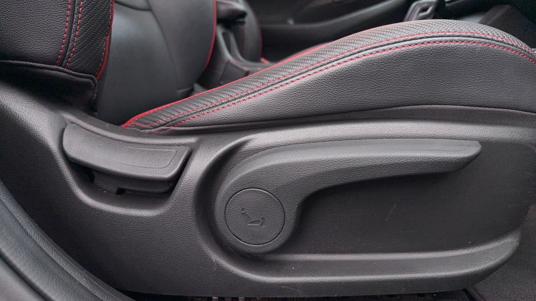 2020 Hyundai i30 N Line, Automatic, 78057 km, Drivers Side Adjustment Panel