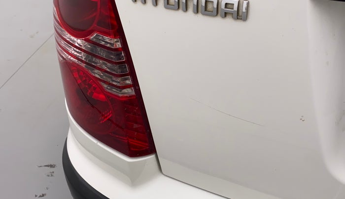 2012 Hyundai Santro Xing GL PLUS, Petrol, Manual, 1,04,532 km, Dicky (Boot door) - Minor scratches