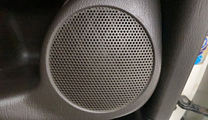 2012 Hyundai Santro Xing GL PLUS, Petrol, Manual, 1,04,532 km, Speaker