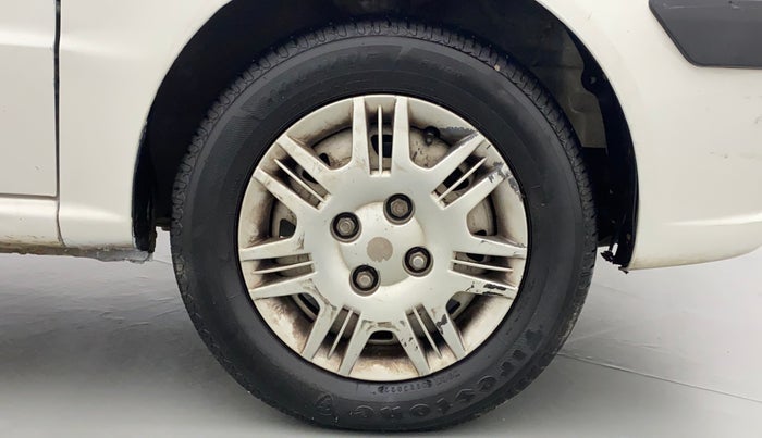 2012 Hyundai Santro Xing GL PLUS, Petrol, Manual, 1,04,532 km, Right Front Wheel