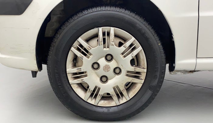 2012 Hyundai Santro Xing GL PLUS, Petrol, Manual, 1,04,532 km, Left Front Wheel