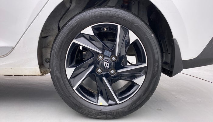 2021 Hyundai Verna SX(O) PETROL AT, Petrol, Automatic, 8,216 km, Left Rear Wheel