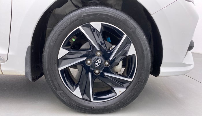 2021 Hyundai Verna SX(O) PETROL AT, Petrol, Automatic, 8,216 km, Right Front Wheel
