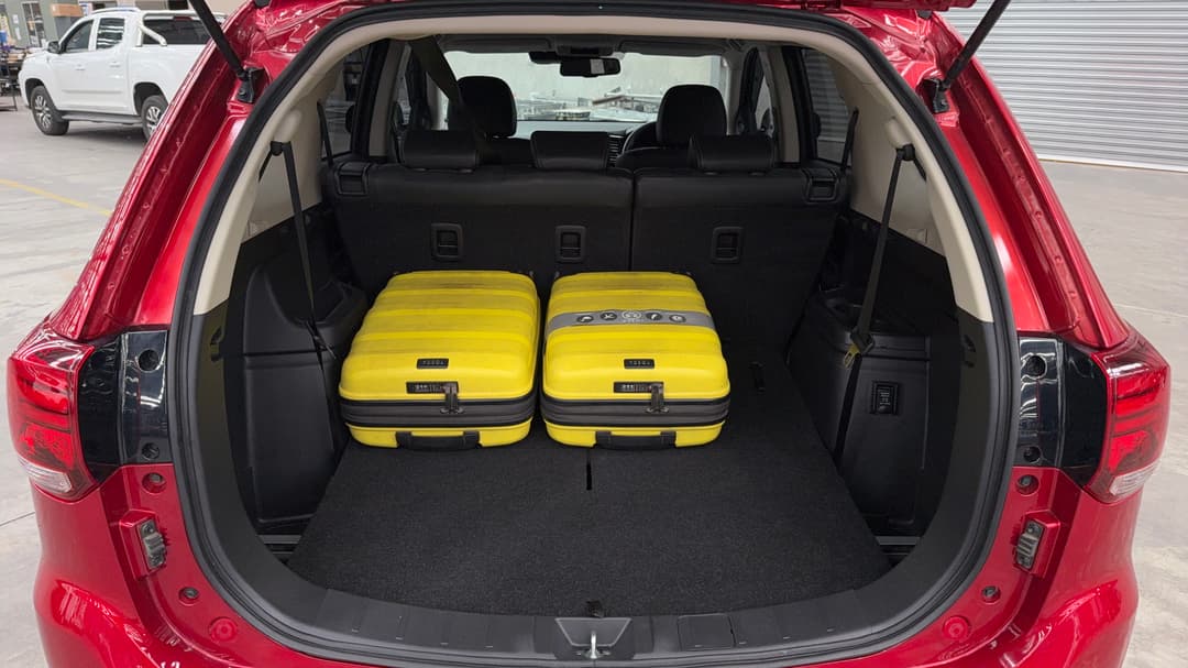 2019 Mitsubishi Outlander Ls 7 Seat (2WD), Automatic, 94268 km, Boot Inside View with Luggage