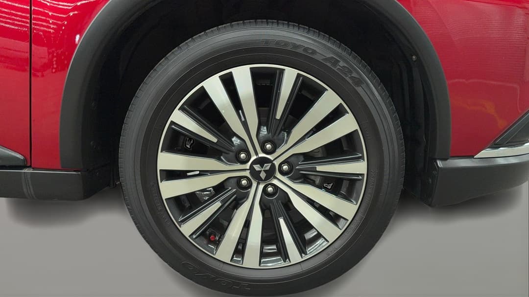 2019 Mitsubishi Outlander Ls 7 Seat (2WD), Automatic, 94268 km, Right Front Wheel